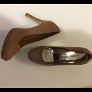 Madden girl taupe high heels